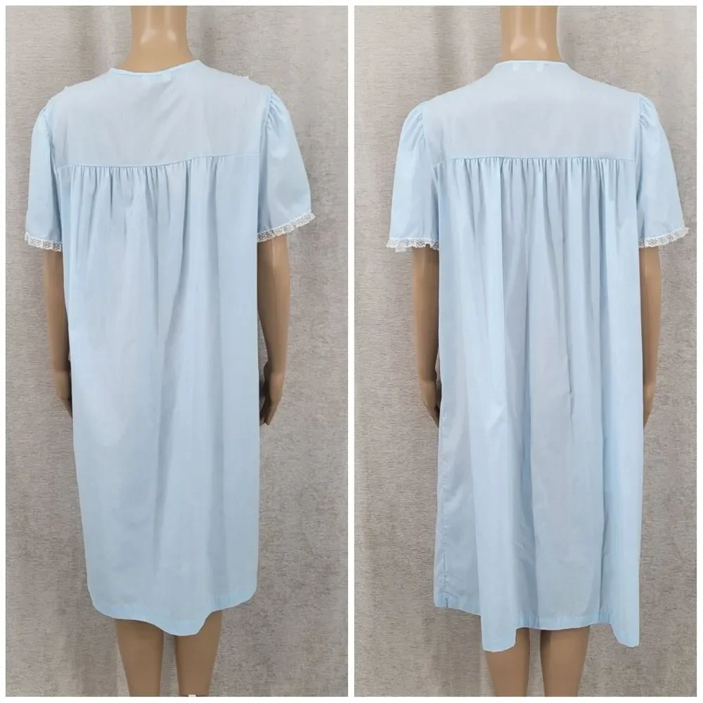 Barbizon Vintage Light Blue Nightgown and Peignoir Robe Set Lace Embroidery
